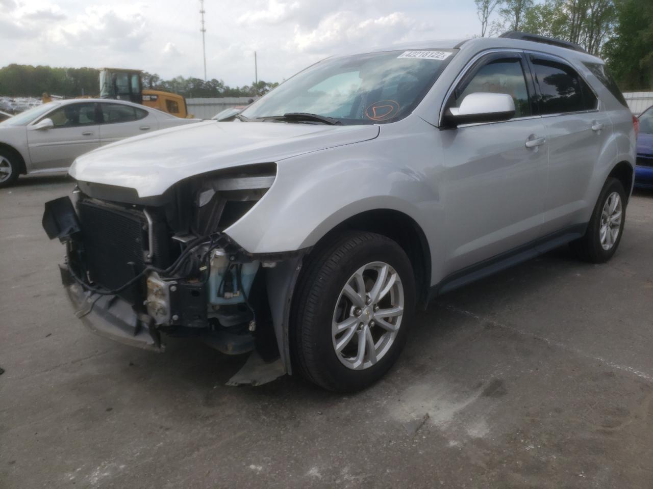 Photo 2 from auction – 2017 CHEVROLET EQUINOX LT with VIN 2GNFLFEK5H6123513