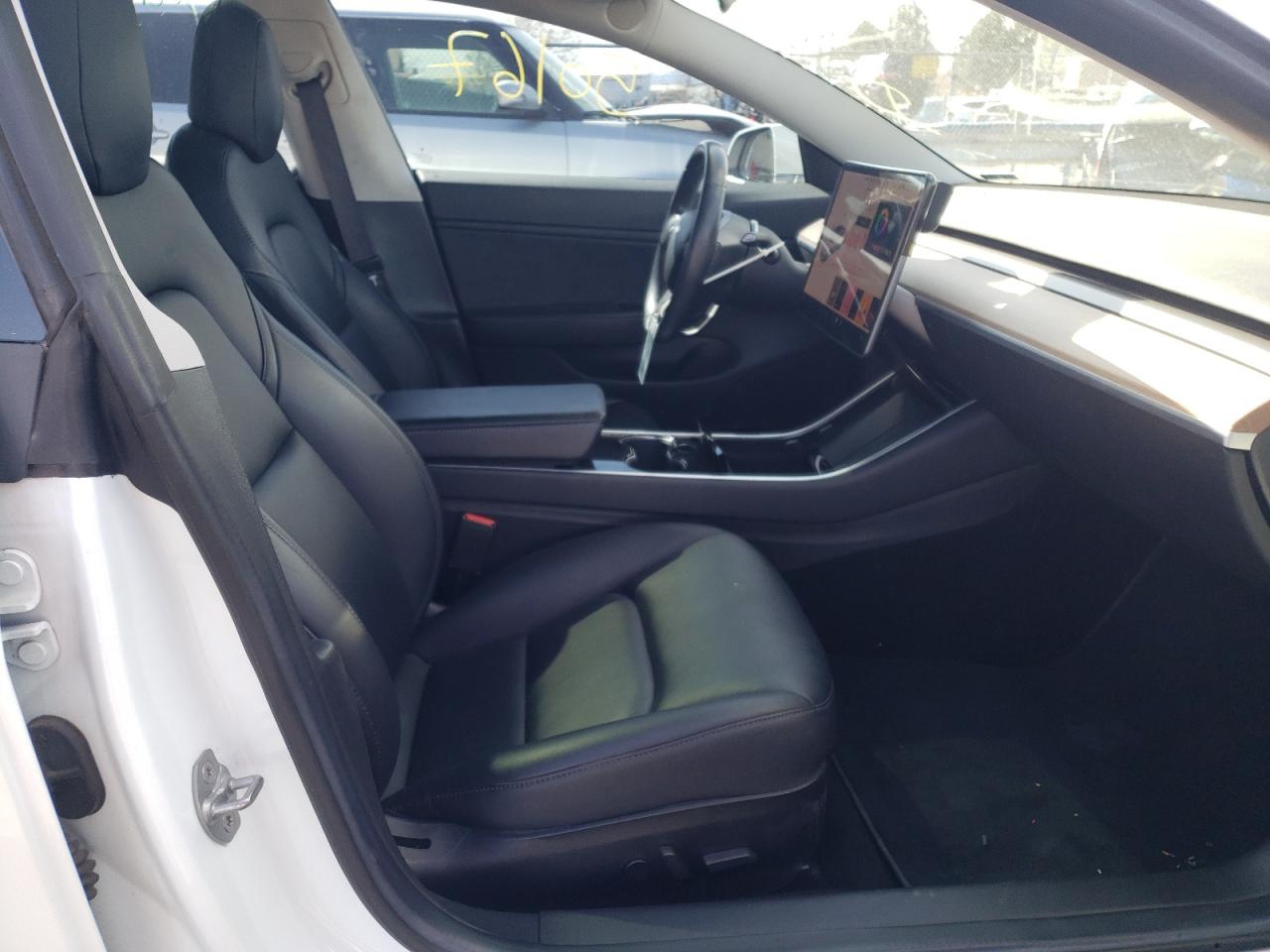 Photo 5 from auction – 2018 TESLA MODEL 3 with VIN 5YJ3E1EA8JF025155
