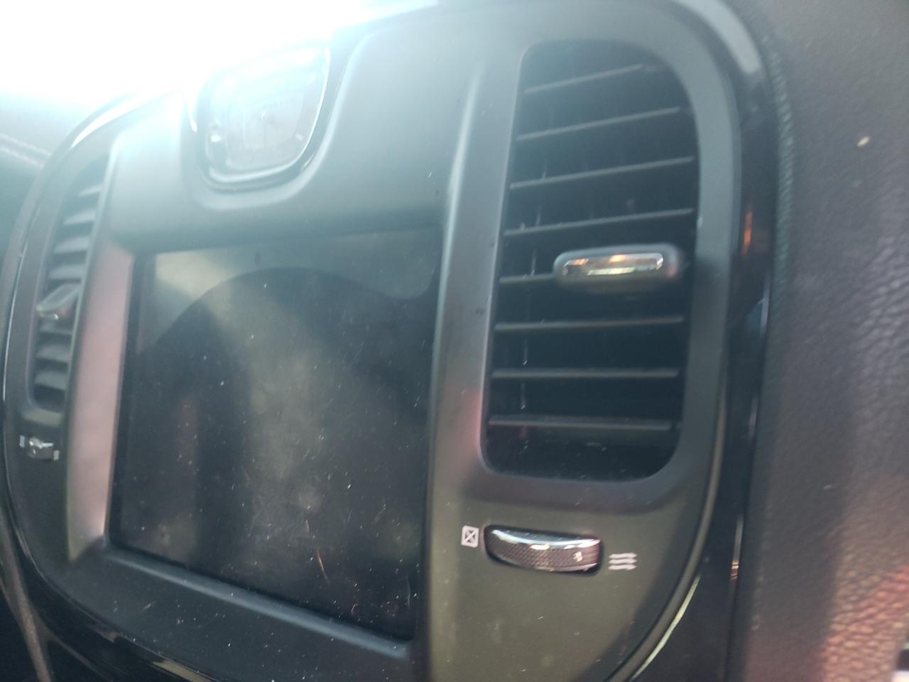 Photo 9 from auction – 2017 CHRYSLER 300 S with VIN 2C3CCAGG2HH529975