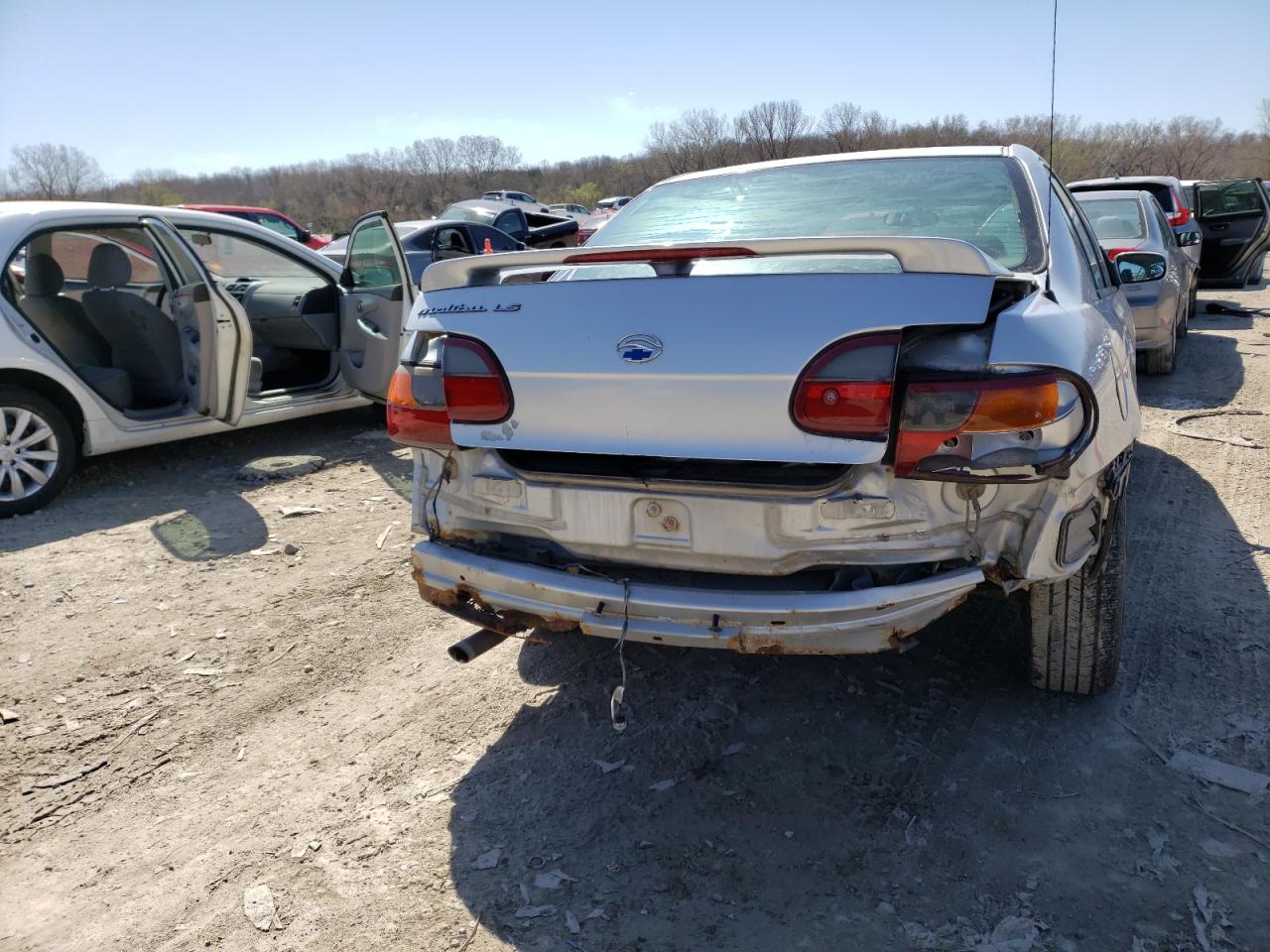 Photo 9 from auction – 2003 CHEVROLET MALIBU LS with VIN 1G1NE52J03M704389