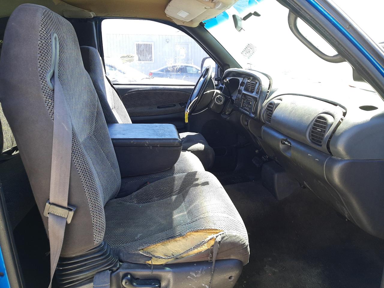 Photo 5 from auction – 1999 DODGE RAM 1500 with VIN 1B7HC13Z0XJ515322