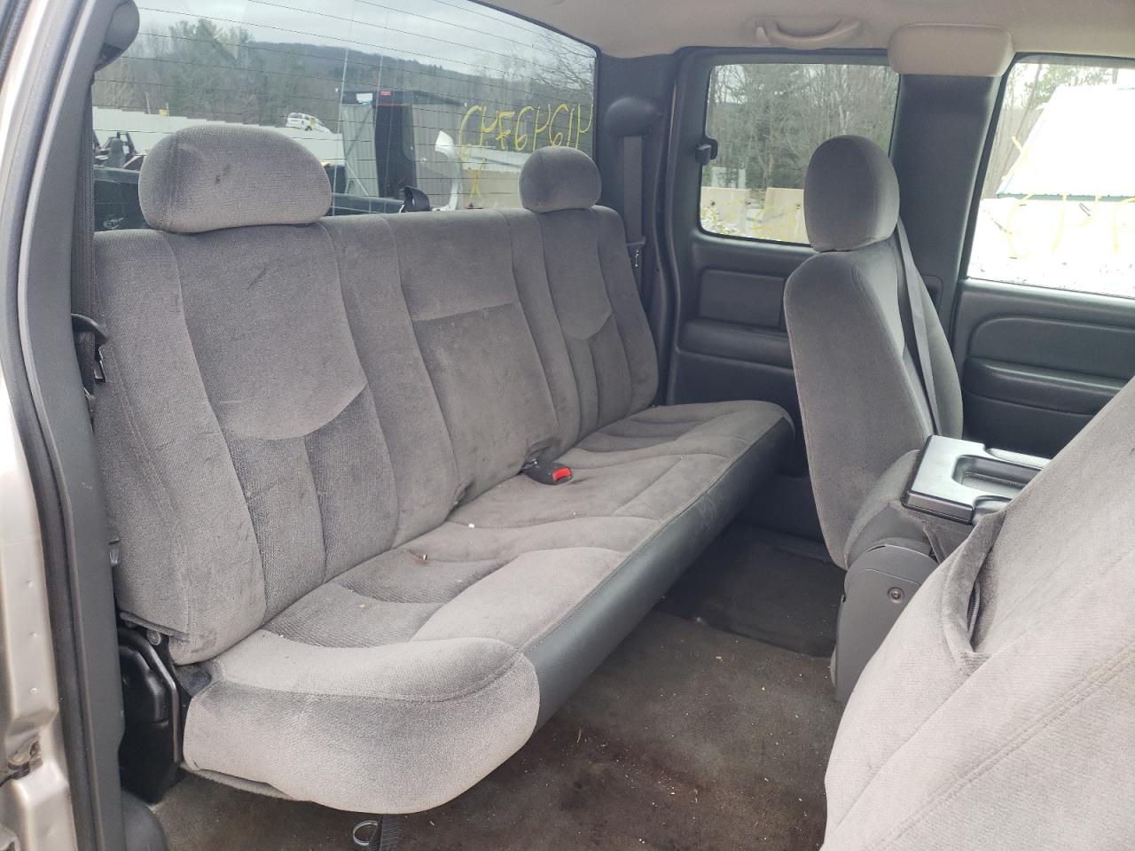 Photo 6 from auction – 2004 GMC NEW SIERRA with VIN 2GTEK19T341147152