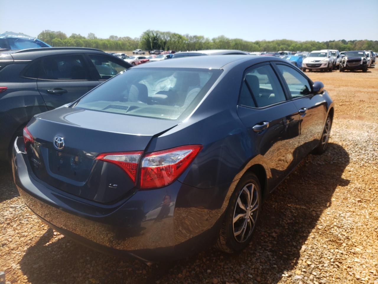 Photo 4 from auction – 2015 TOYOTA COROLLA L with VIN 2T1BURHEXFC230192