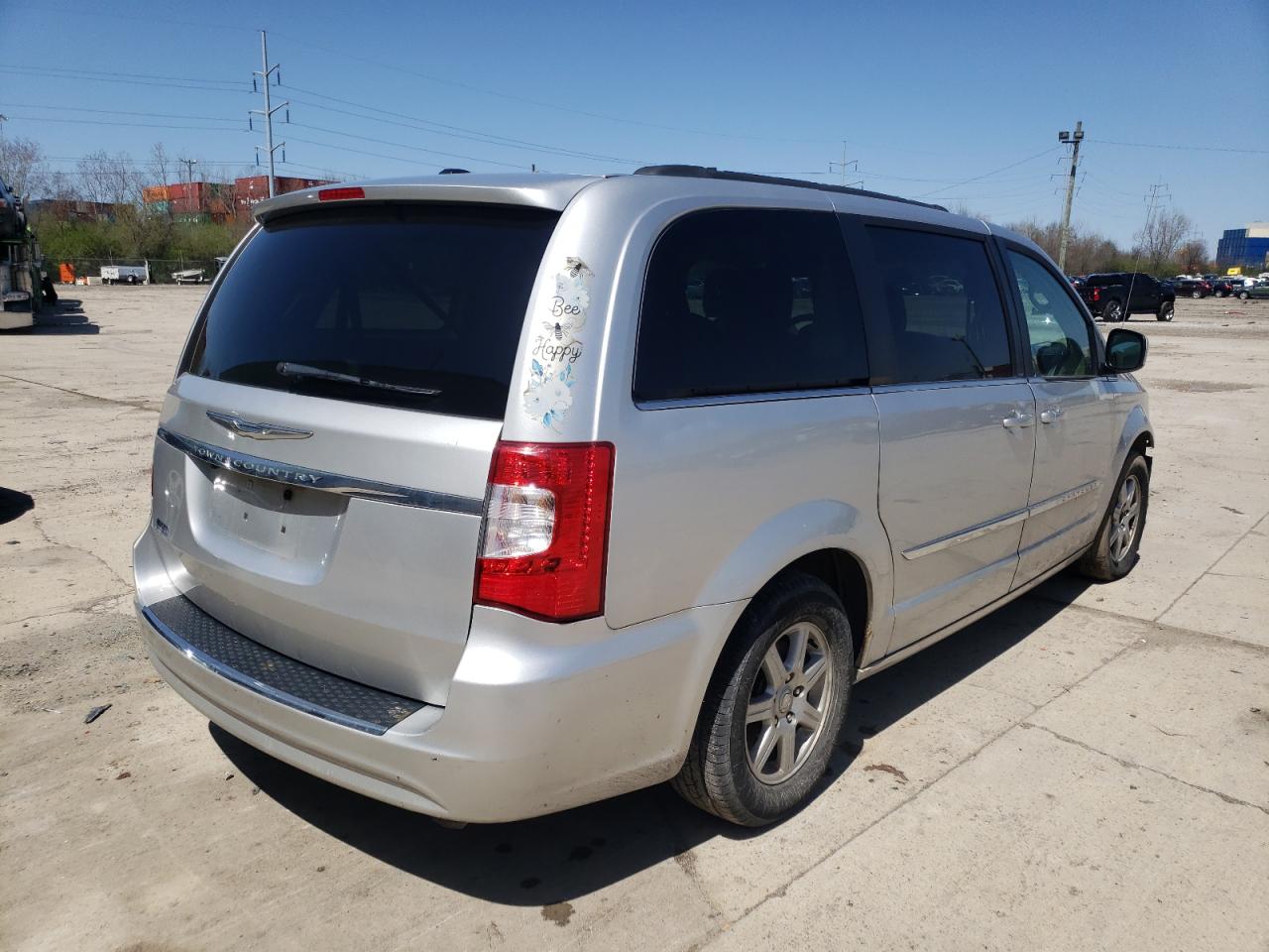 Photo 4 from auction – 2011 CHRYSLER TOWN & COU with VIN 2A4RR5DG8BR677785