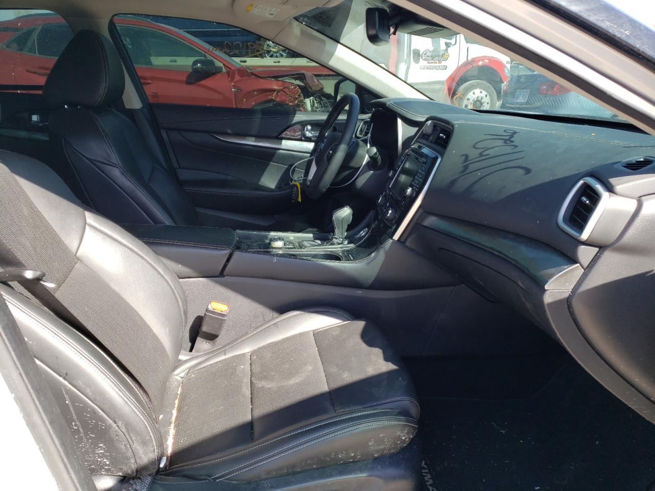 Photo 5 from auction – 2020 NISSAN MAXIMA SL with VIN 1N4AA6DV9LC377526
