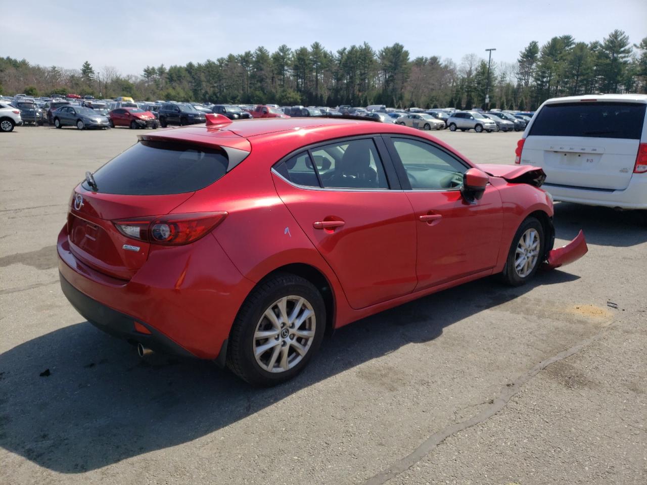 Photo 4 from auction – 2015 MAZDA 3 GRAND TO with VIN 3MZBM1M70FM181582
