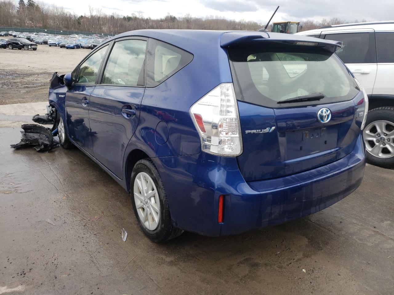 Photo 3 from auction – 2014 TOYOTA PRIUS V with VIN JTDZN3EU0E3321435
