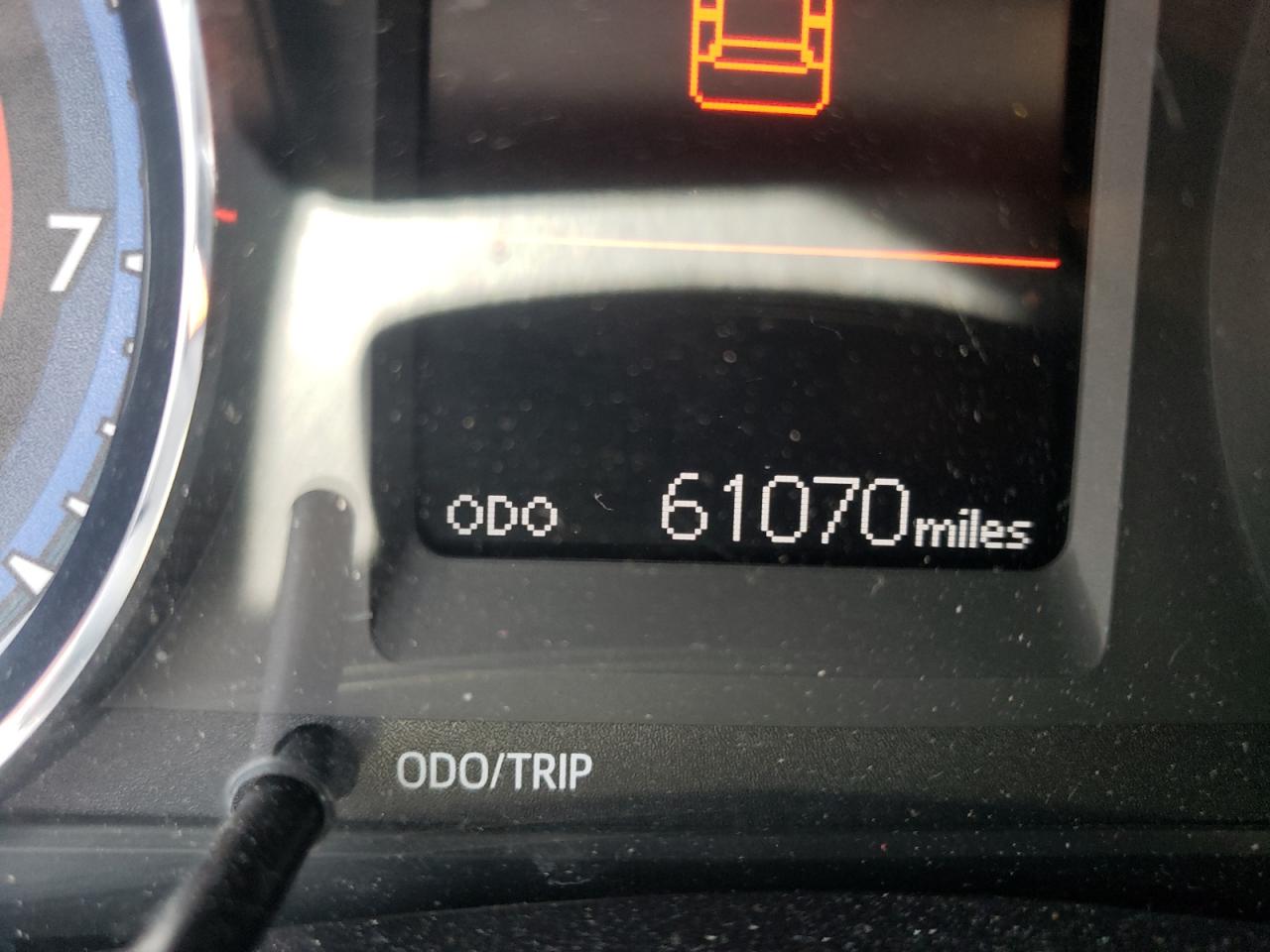 Photo 8 from auction – 2018 TOYOTA COROLLA L with VIN 2T1BURHE1JC069577
