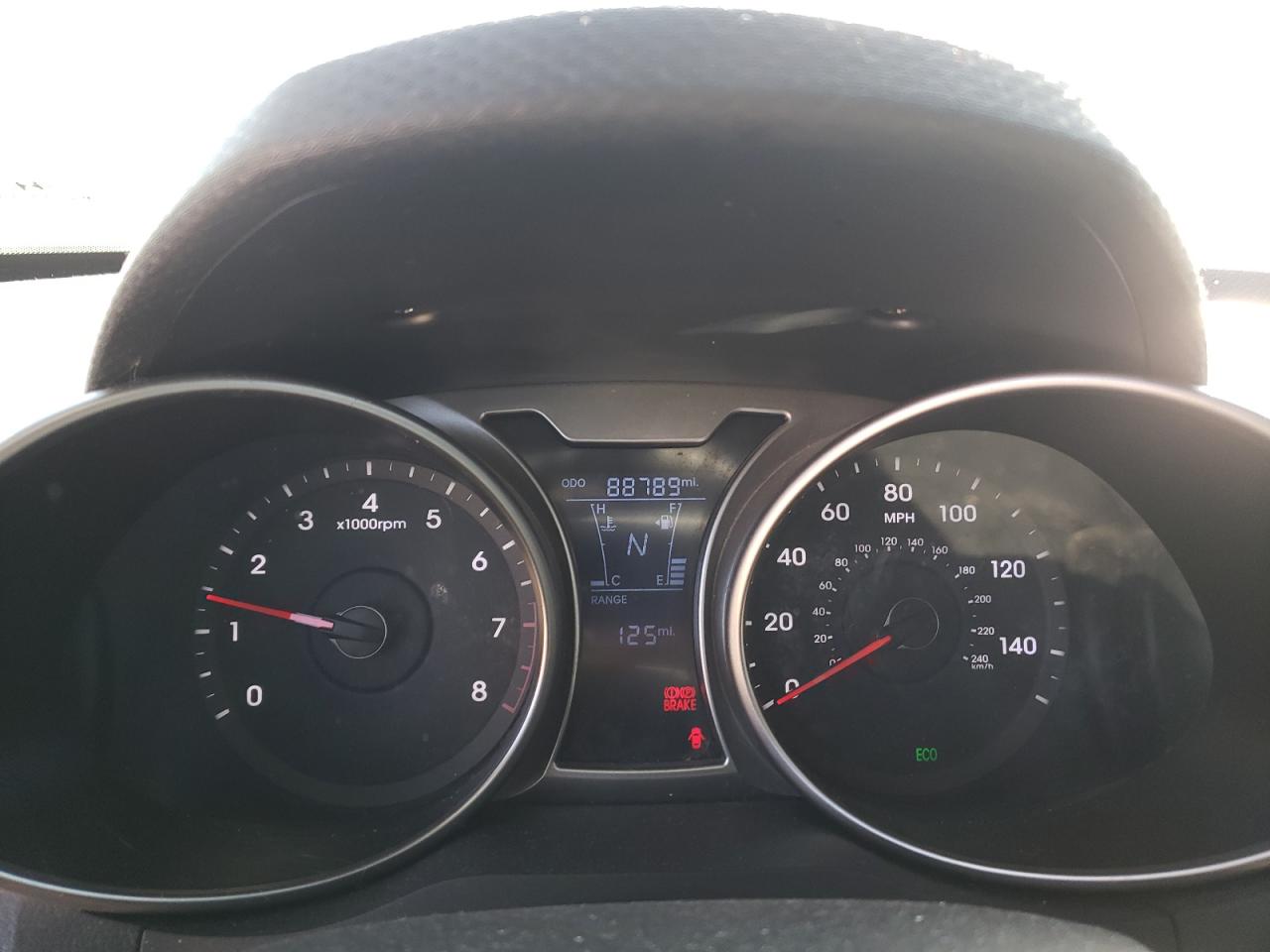 Photo 8 from auction – 2013 HYUNDAI VELOSTER with VIN KMHTC6AD4DU086562