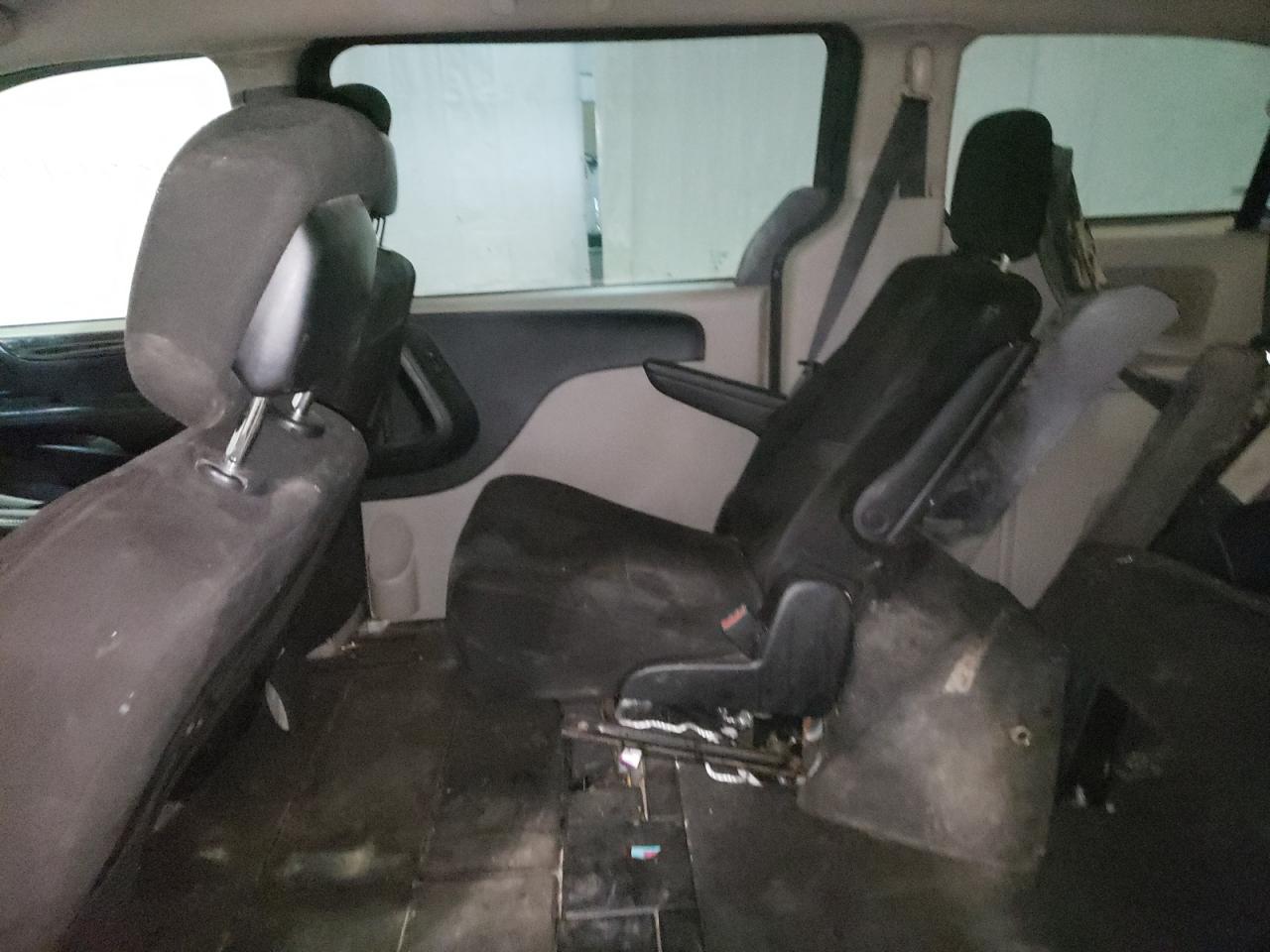 Photo 6 from auction – 2013 DODGE GRAND CARA with VIN 2C4RDGCG7DR739245