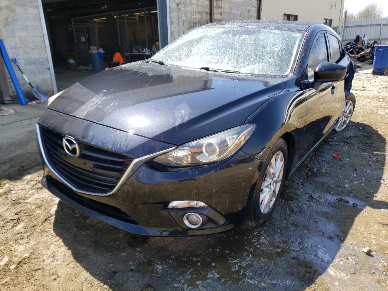 Photo 2 from auction – 2014 MAZDA 3 with VIN JM1BM1V71E1123025