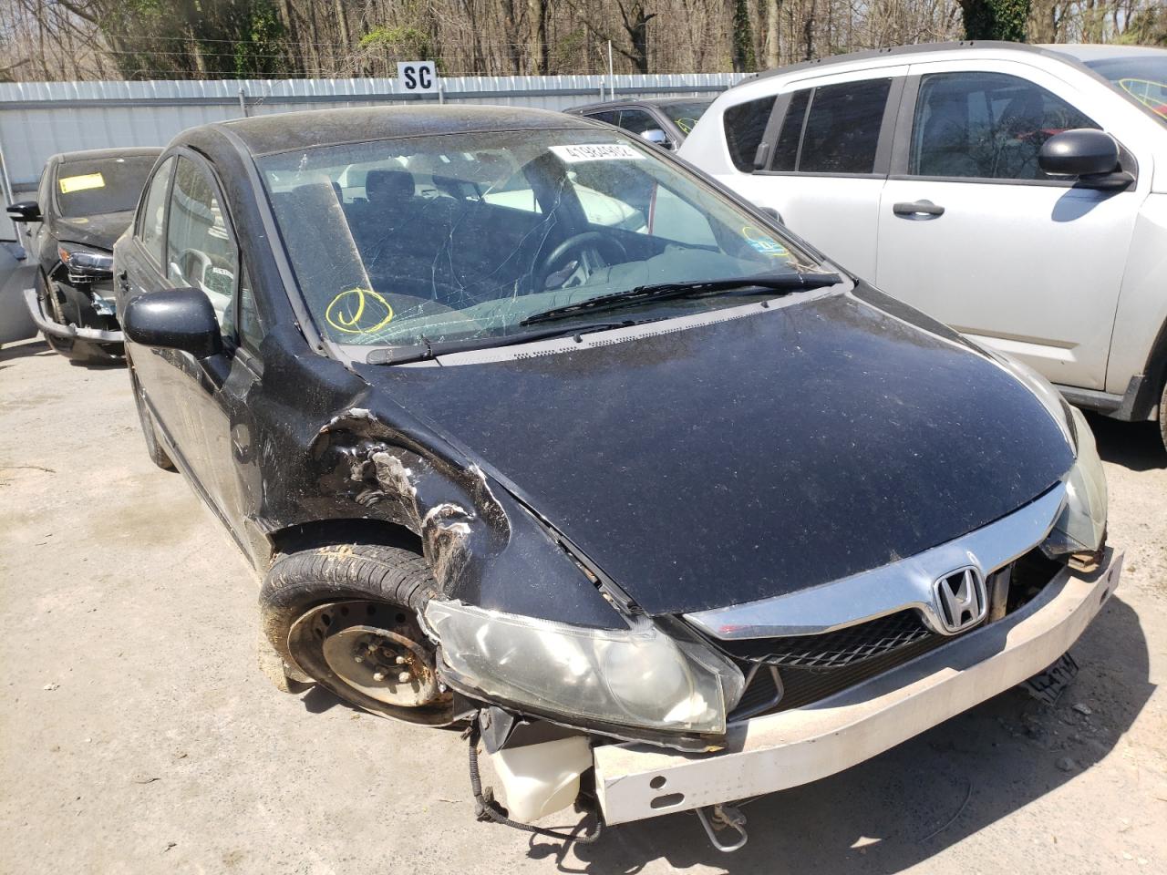 HONDA CIVIC LX 2009 with VIN 19XFA16559E004744 - Photo from auction