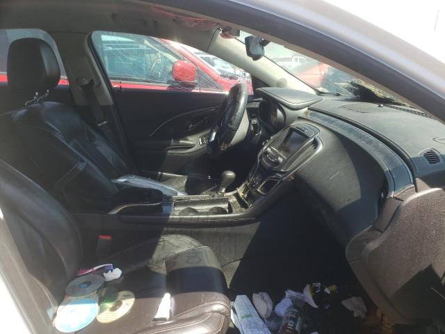 Photo 5 from auction – 2016 BUICK LACROSSE with VIN 1G4GB5G35GF169374