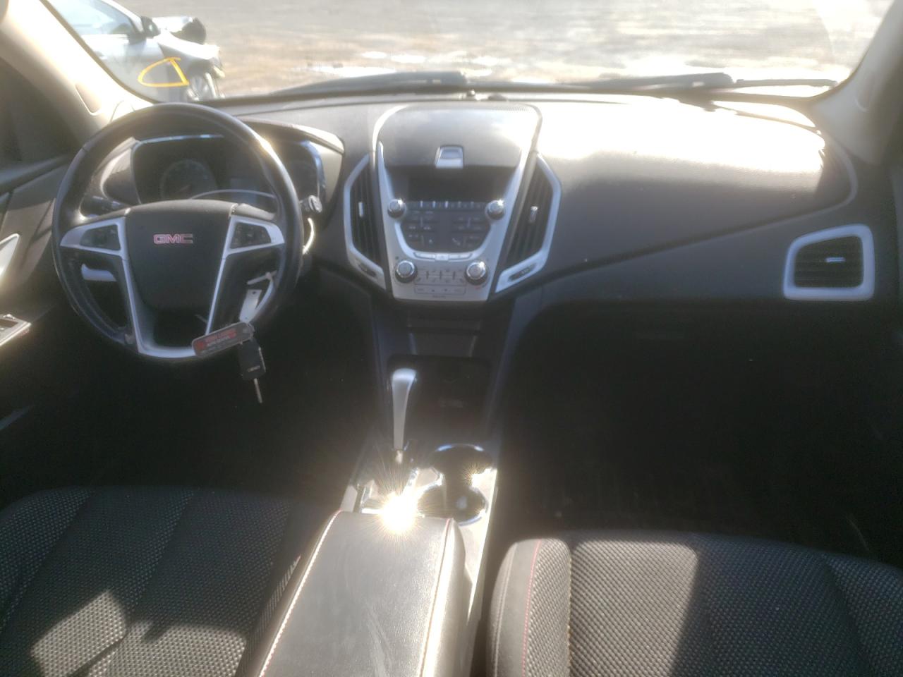 Photo 9 from auction – 2010 GMC TERRAIN SL with VIN 2CTFLEEY0A6387935