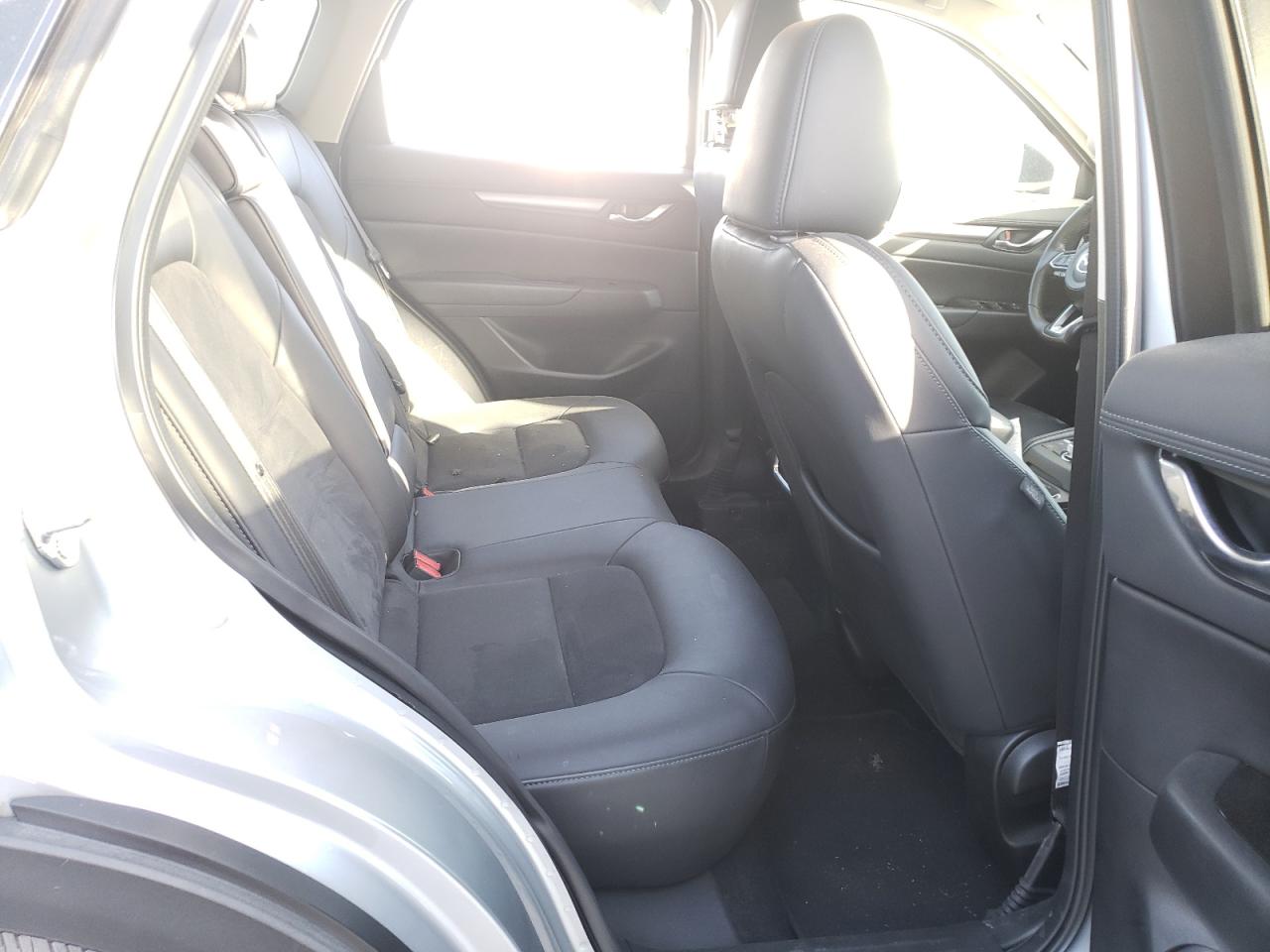 Photo 6 from auction – 2020 MAZDA CX-5 TOURI with VIN JM3KFACM1L0723752