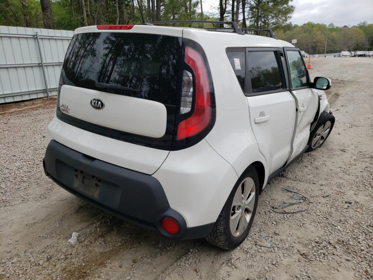 Фото 4 с аукциона – 2014 KIA SOUL с VIN KNDJN2A22E7004356