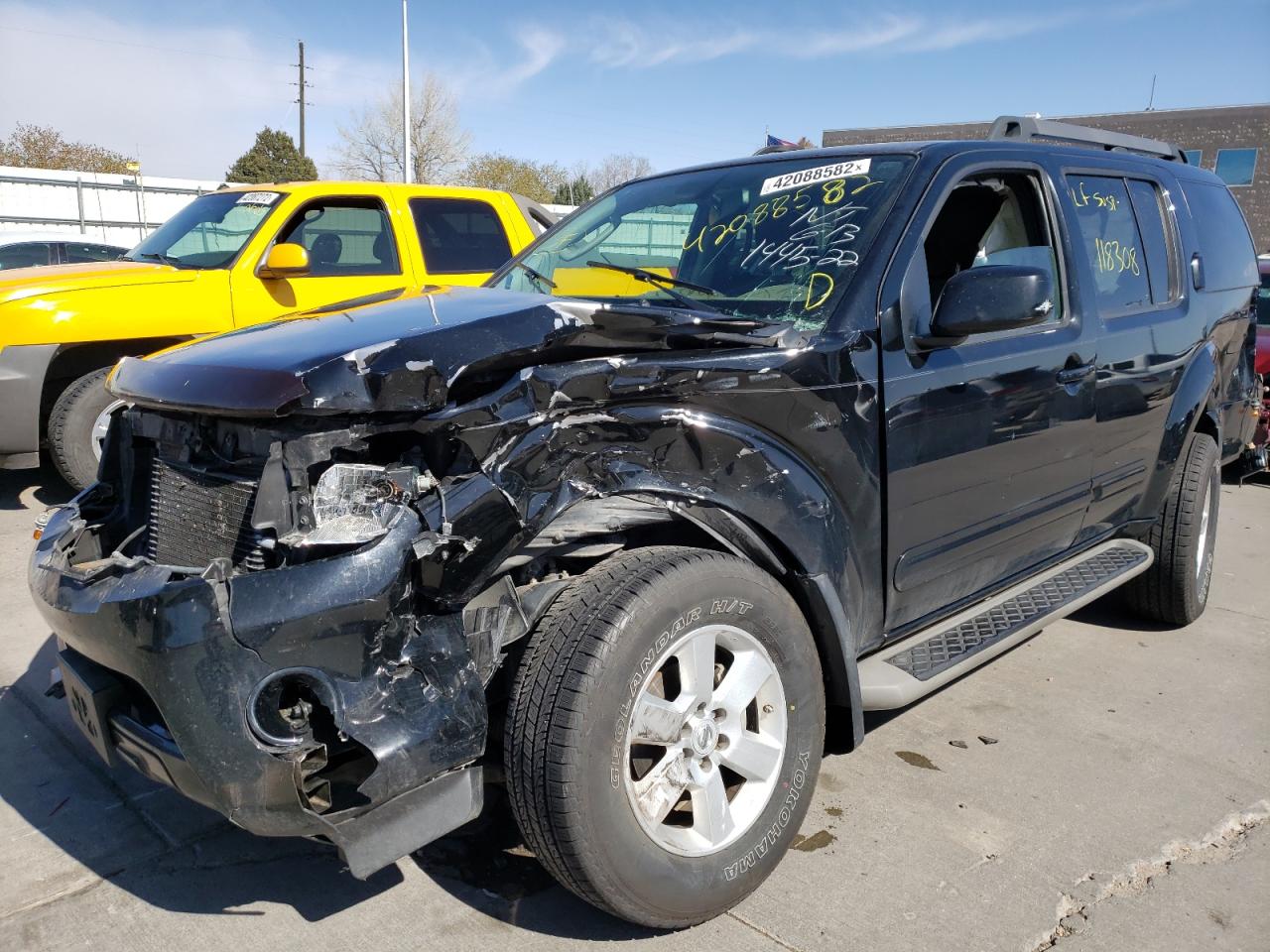 Photo 2 from auction – 2012 NISSAN PATHFINDER with VIN 5N1AR1NB7CC602905