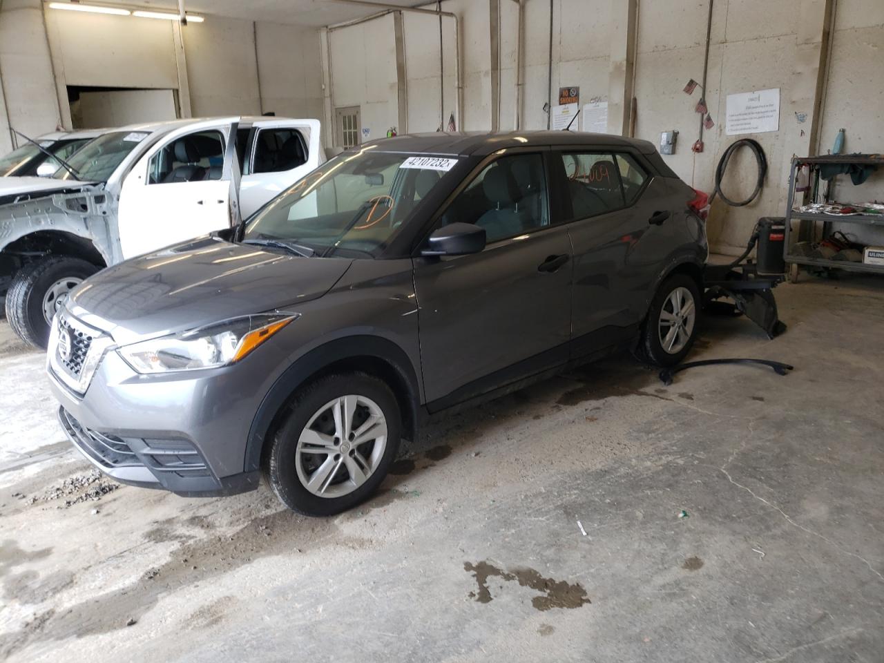 Photo 2 from auction – 2020 NISSAN KICKS S with VIN 3N1CP5BV2LL523545