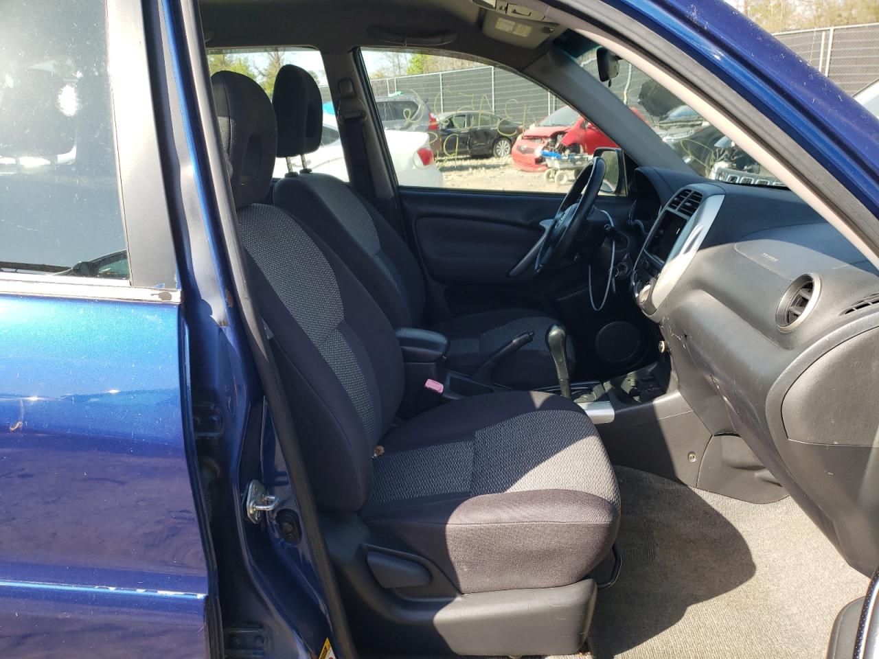 Photo 5 from auction – 2005 TOYOTA RAV4 with VIN JTEHD20V456034456