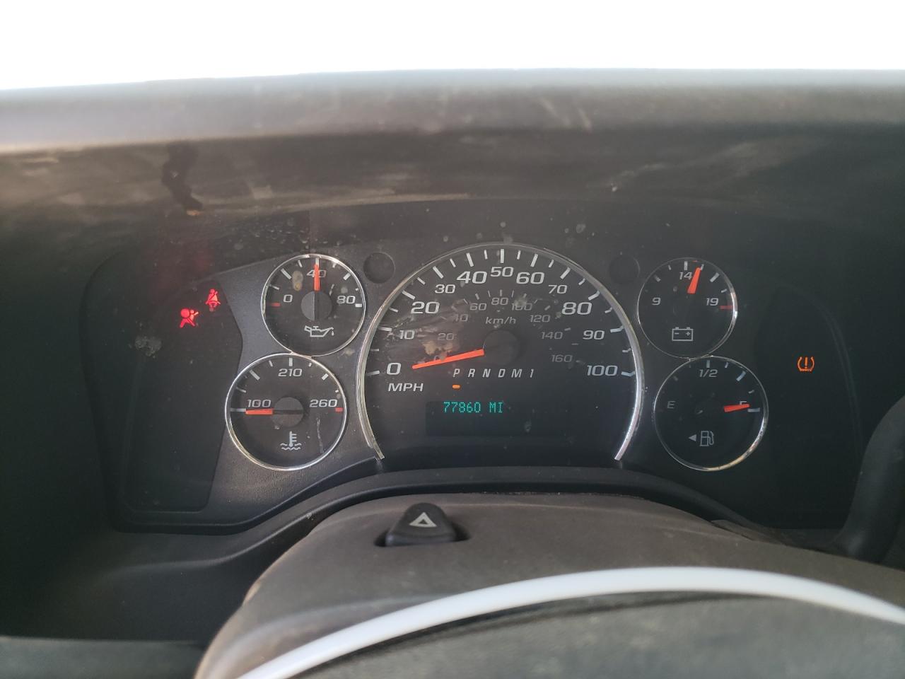 Photo 8 from auction – 2018 CHEVROLET EXPRESS G2 with VIN 1GCWGAFP9J1338685