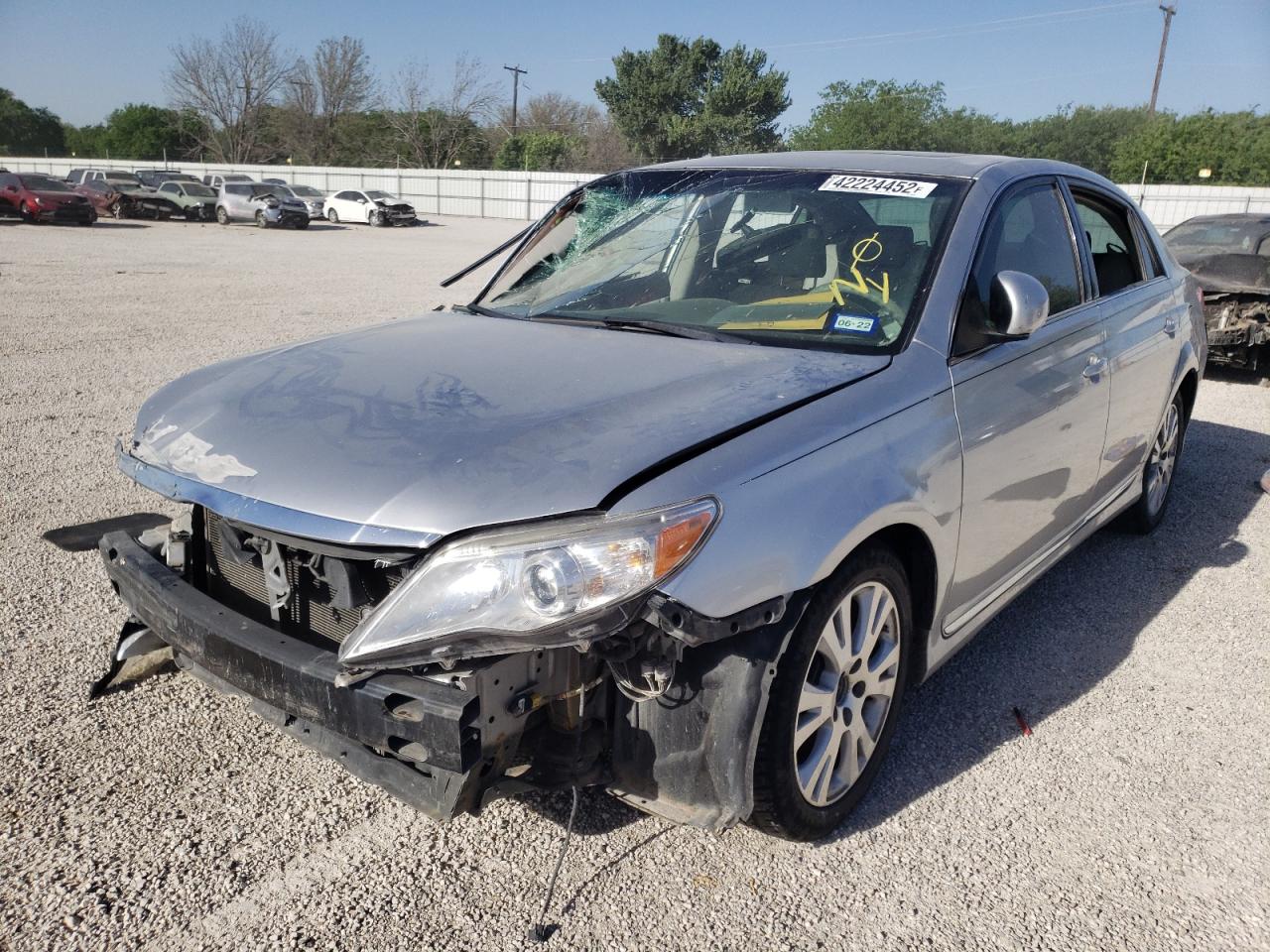 Photo 2 from auction – 2012 TOYOTA AVALON BAS with VIN 4T1BK3DB9CU444731