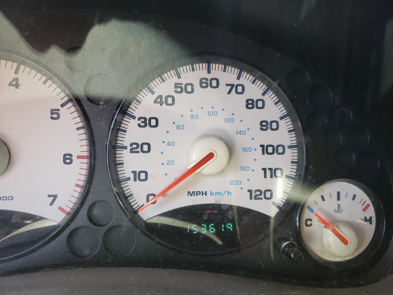 Photo 8 from auction – 2002 JEEP LIBERTY SP with VIN 1J4GL48K52W138761