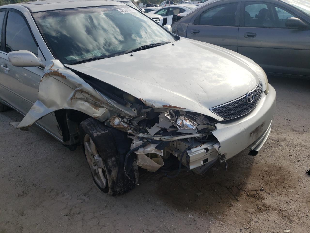 Zdjęcie 17 z aukcji – 2002 TOYOTA CAMRY z VIN JTDBE30K520111627