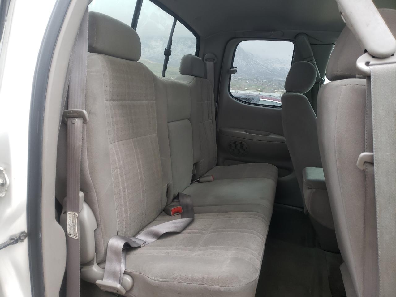 Photo 6 from auction – 2003 TOYOTA TUNDRA ACC with VIN 5TBBT44113S371236