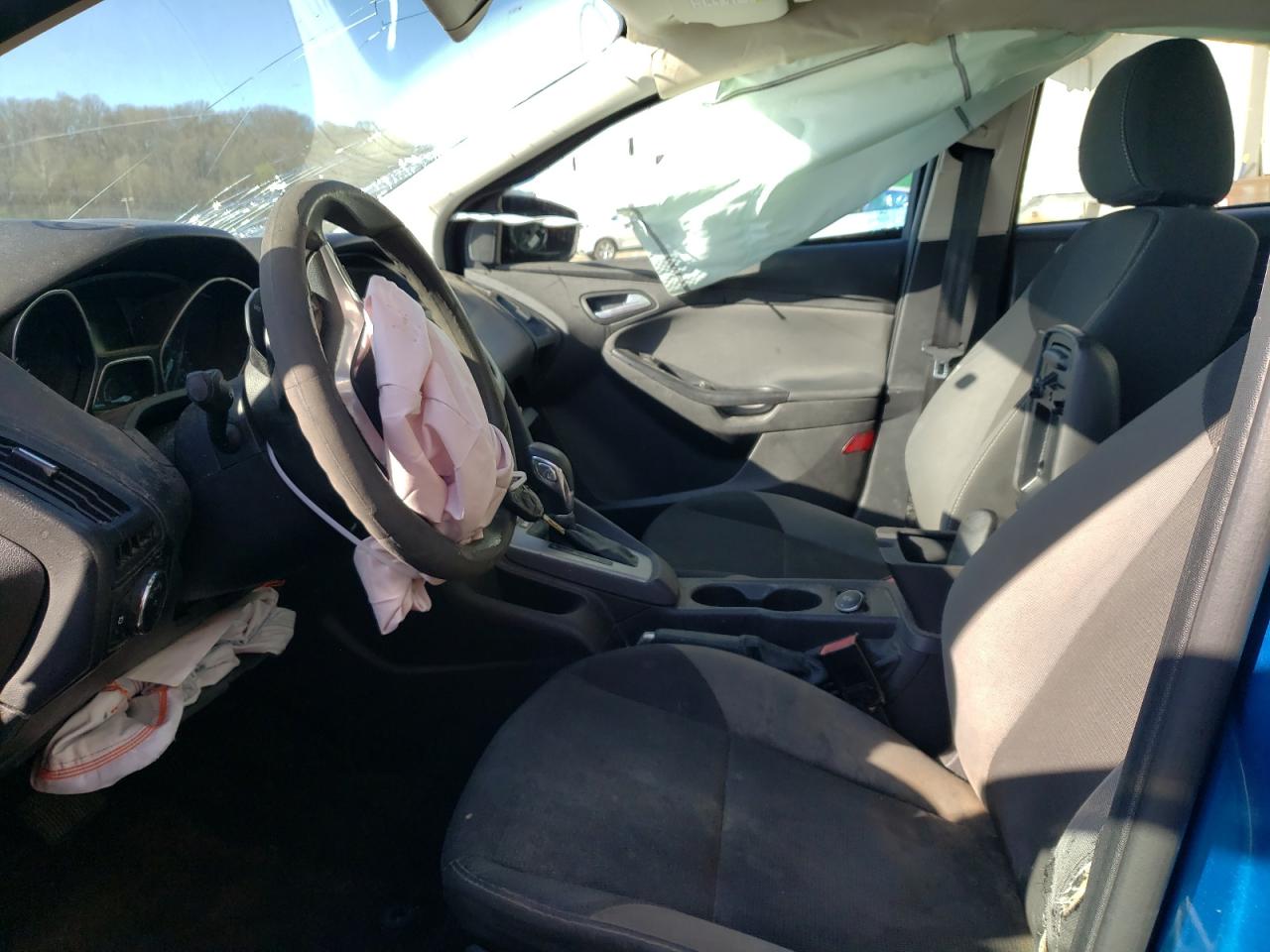 Photo 5 from auction – 2013 FORD FOCUS SE with VIN 1FADP3F21DL162639