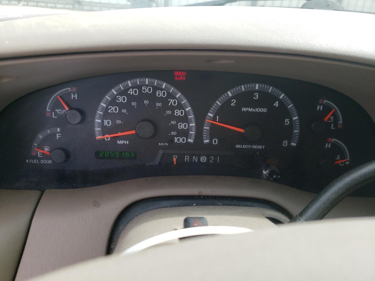 Photo 8 from auction – 2002 FORD F150 with VIN 1FTRX17W42NA69900