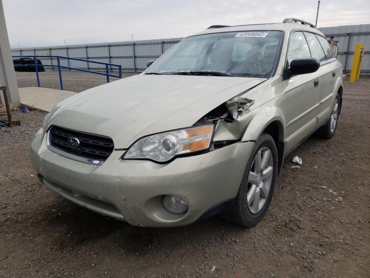 Photo 2 from auction – 2006 SUBARU LEGACY OUT with VIN 4S4BP61C167300285