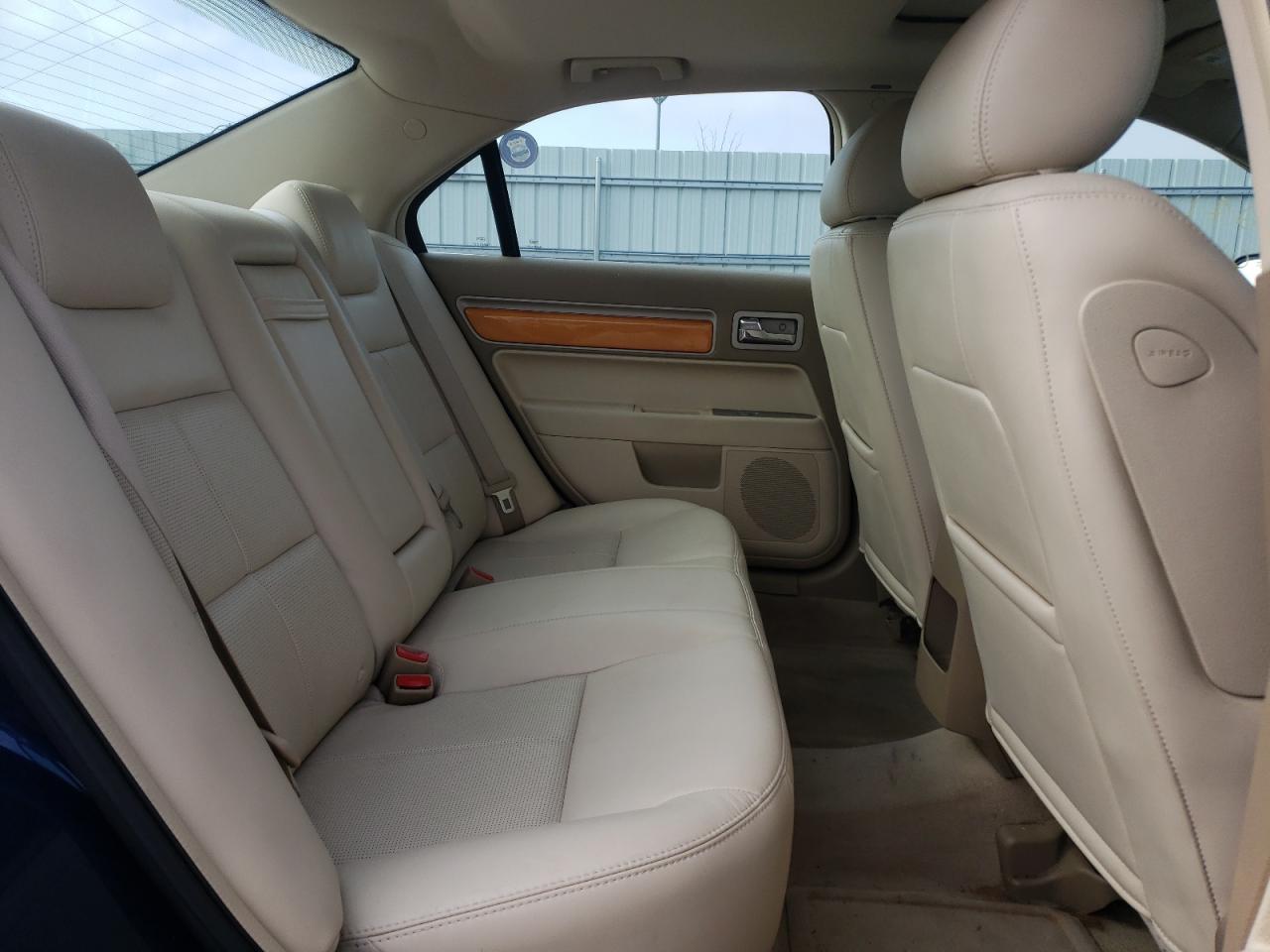 Photo 6 from auction – 2006 LINCOLN ZEPHYR with VIN 3LNHM26176R631903