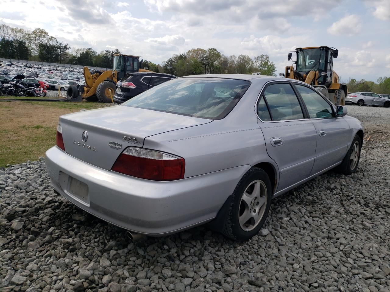 Photo 4 from auction – 2002 ACURA 3.2CL TYPE with VIN 19UUA56642A032522