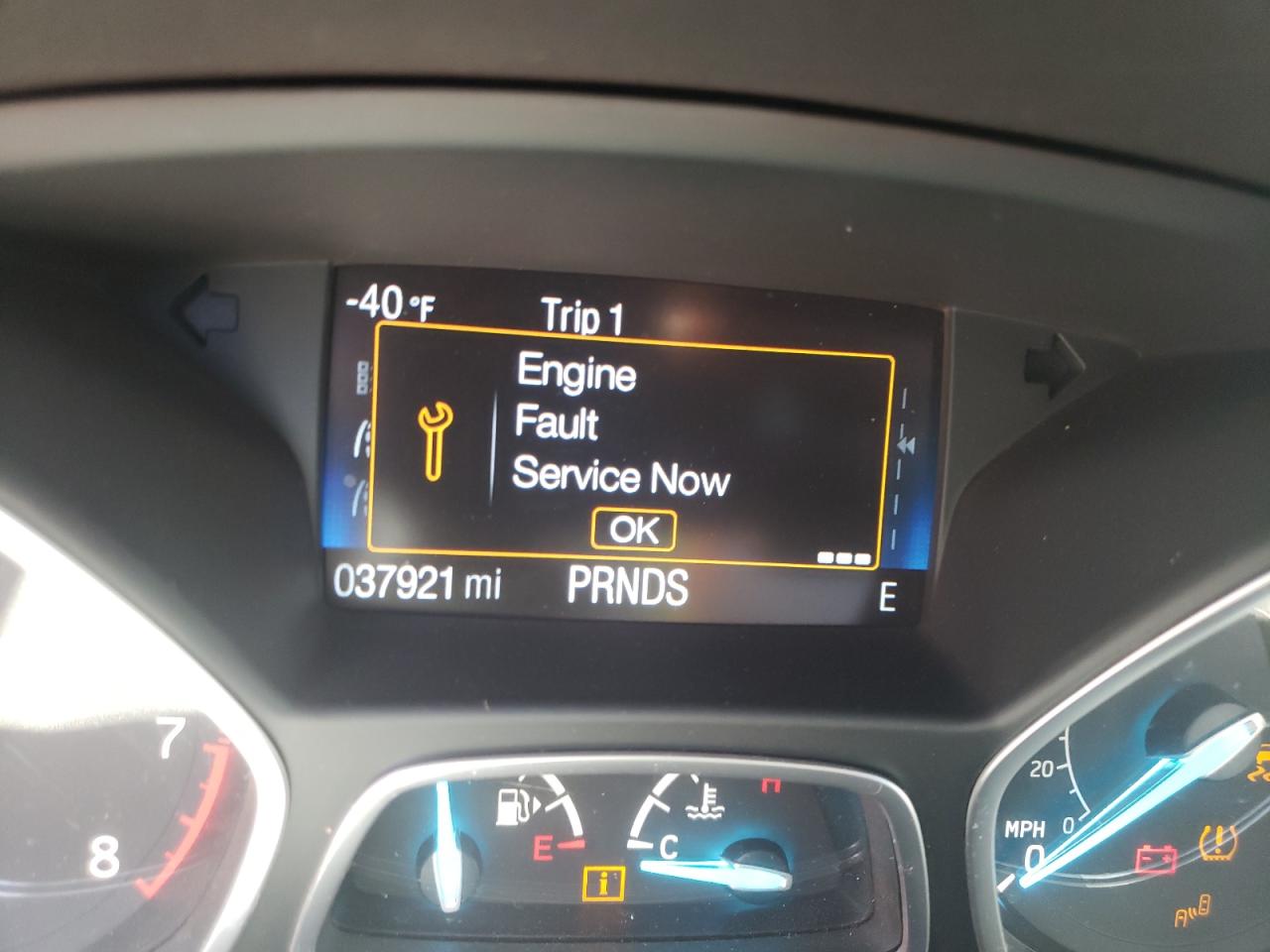 Photo 8 from auction – 2018 FORD ESCAPE SE with VIN 1FMCU0GD4JUA05217