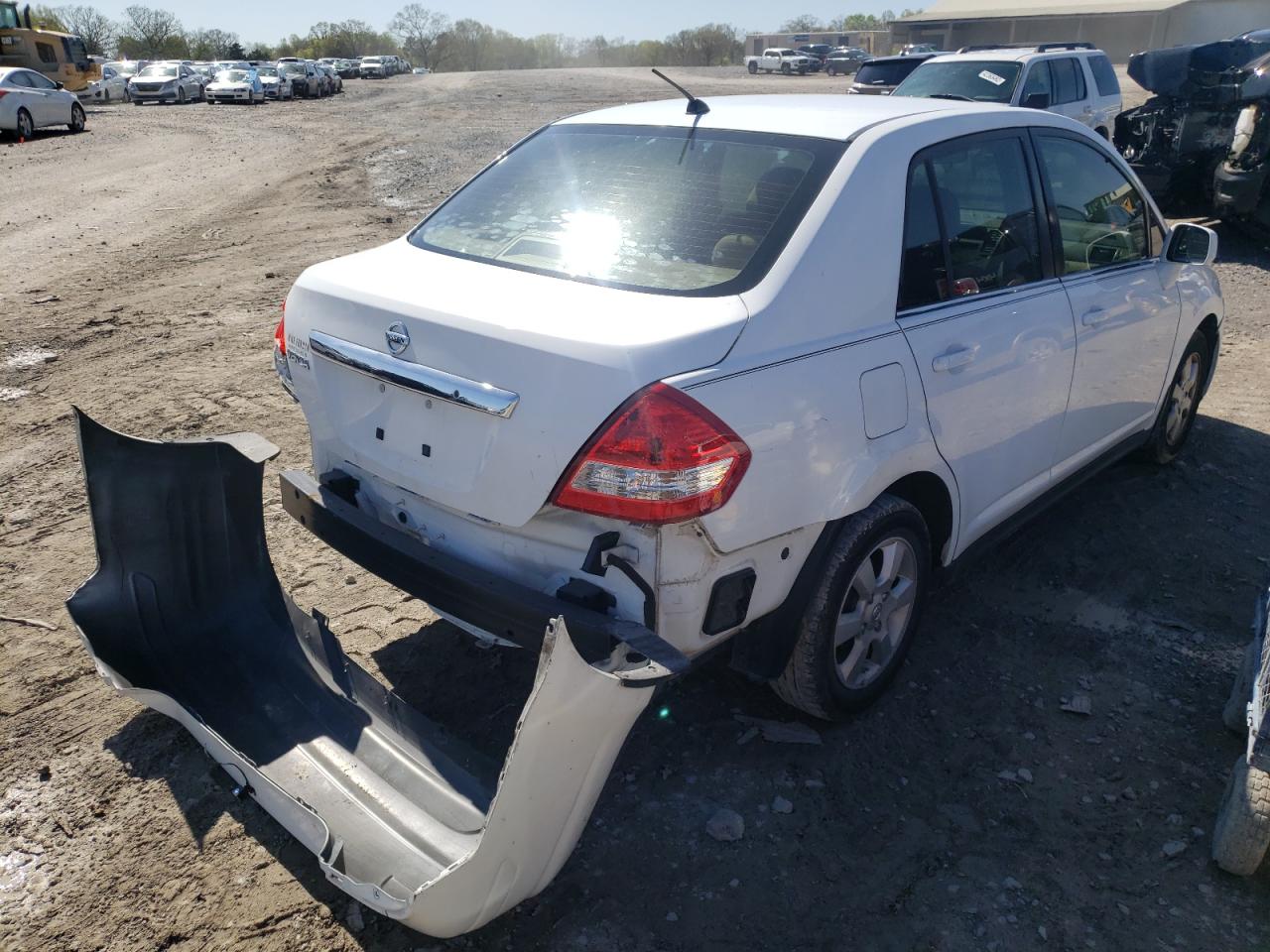 Photo 4 from auction – 2009 NISSAN VERSA S with VIN 3N1BC11E39L351388