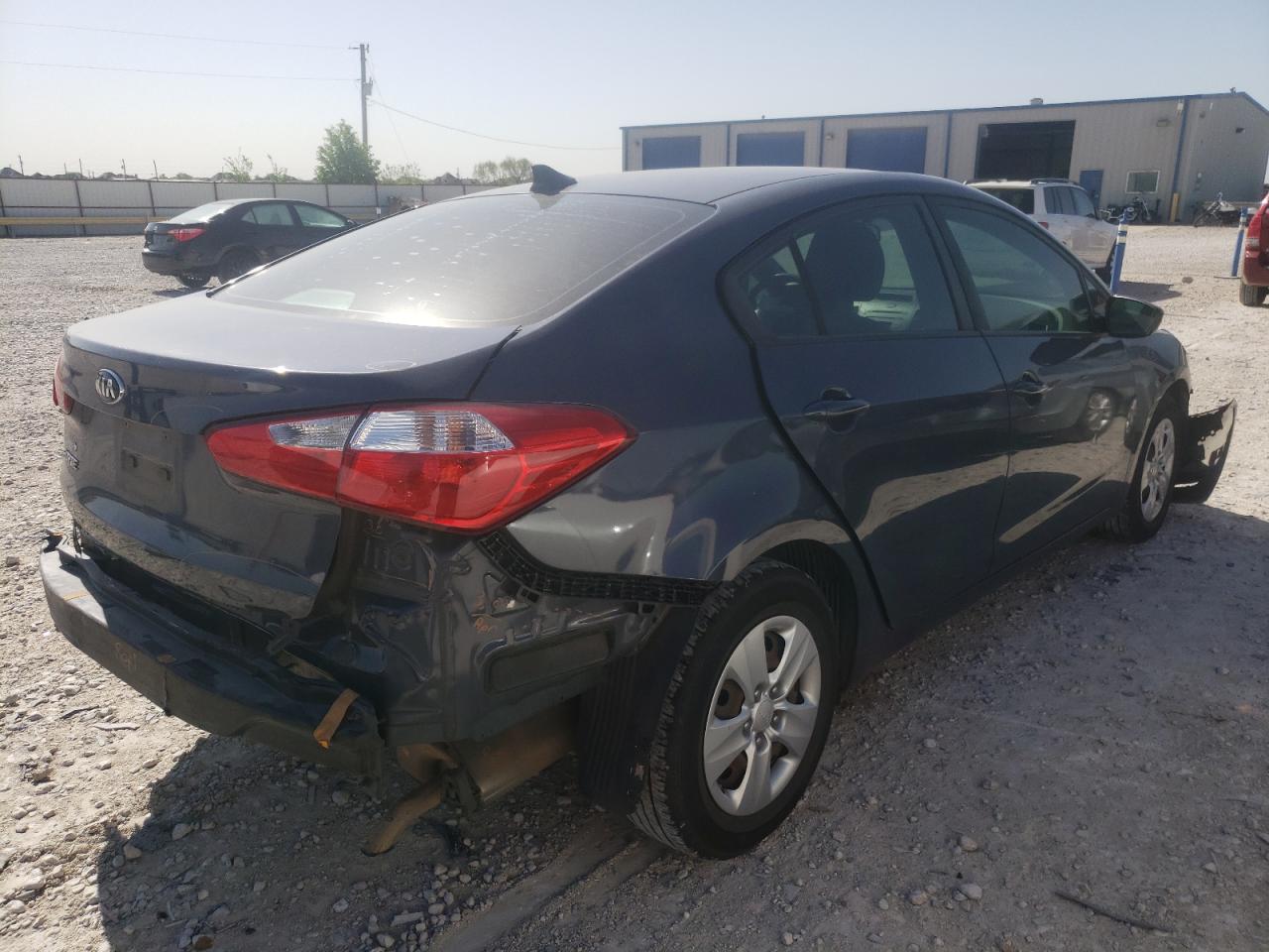 Photo 4 from auction – 2016 KIA FORTE with VIN KNAFK4A64G5606698