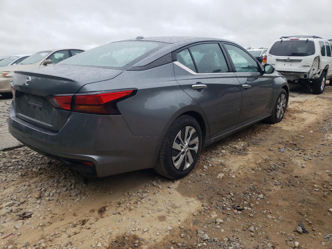 Photo 4 from auction – 2020 NISSAN ALTIMA S with VIN 1N4BL4BV2LC239655