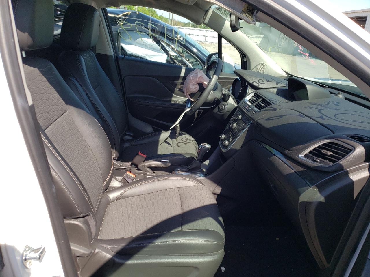 Photo 5 from auction – 2016 BUICK ENCORE with VIN KL4CJASB5GB681523