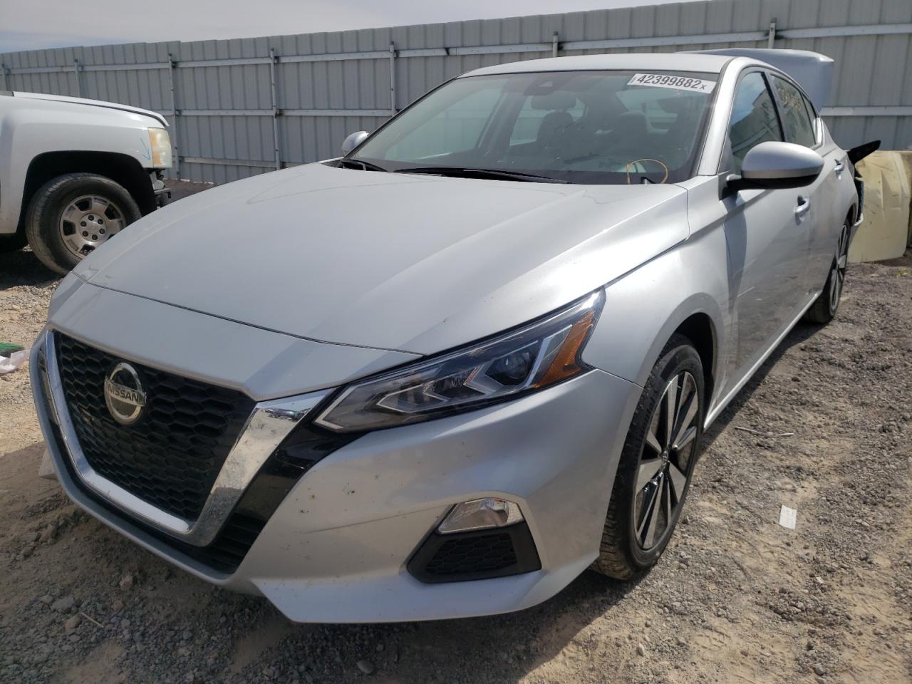 Photo 2 from auction – 2021 NISSAN ALTIMA SV with VIN 1N4BL4DV4MN356852