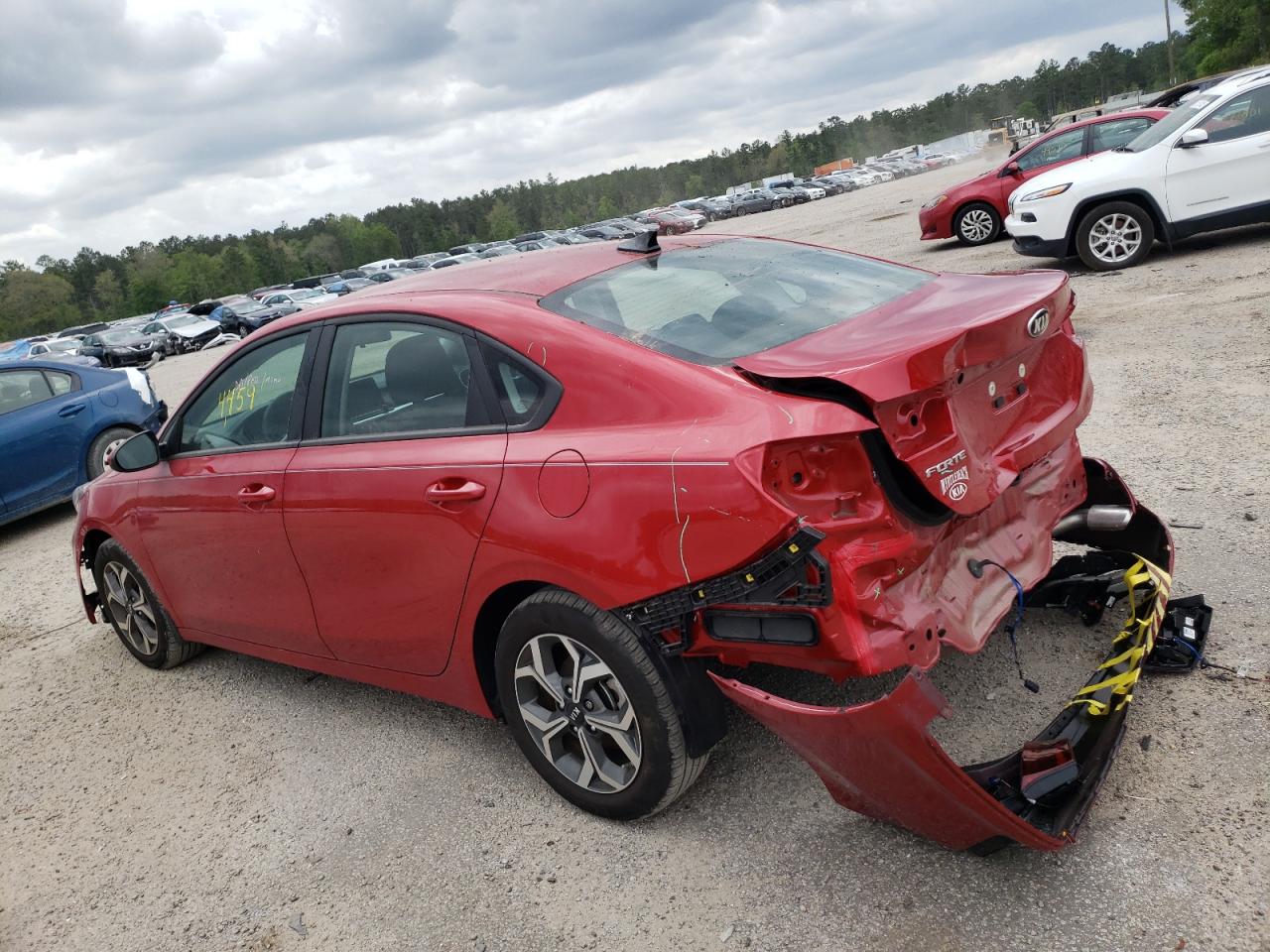 Photo 3 from auction – 2021 KIA FORTE FE with VIN 3KPF24AD2ME367153
