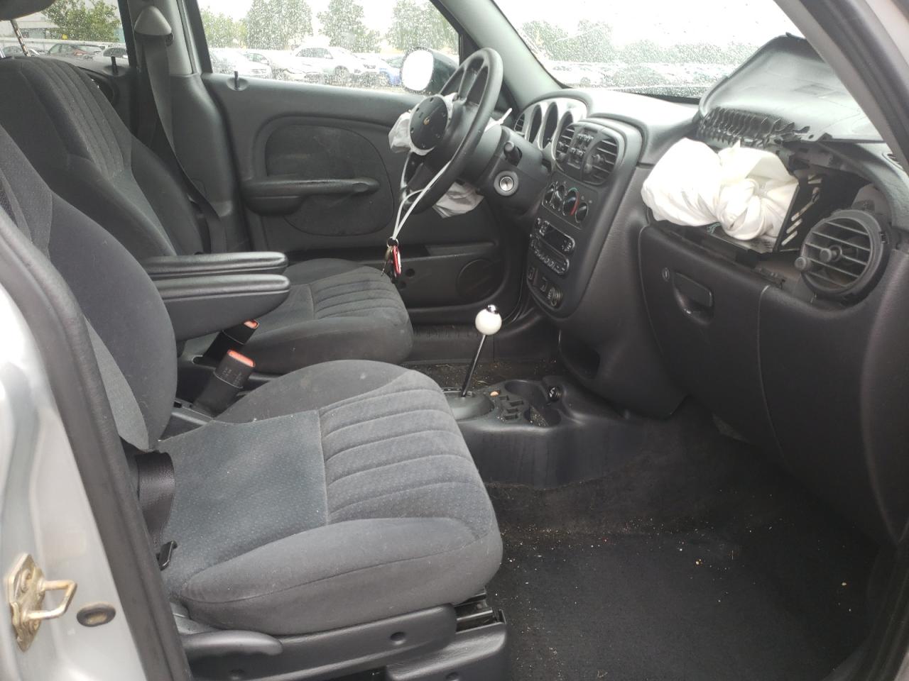 Photo 5 from auction – 2003 CHRYSLER PT CRUISER with VIN 3C4FY58B73T550230