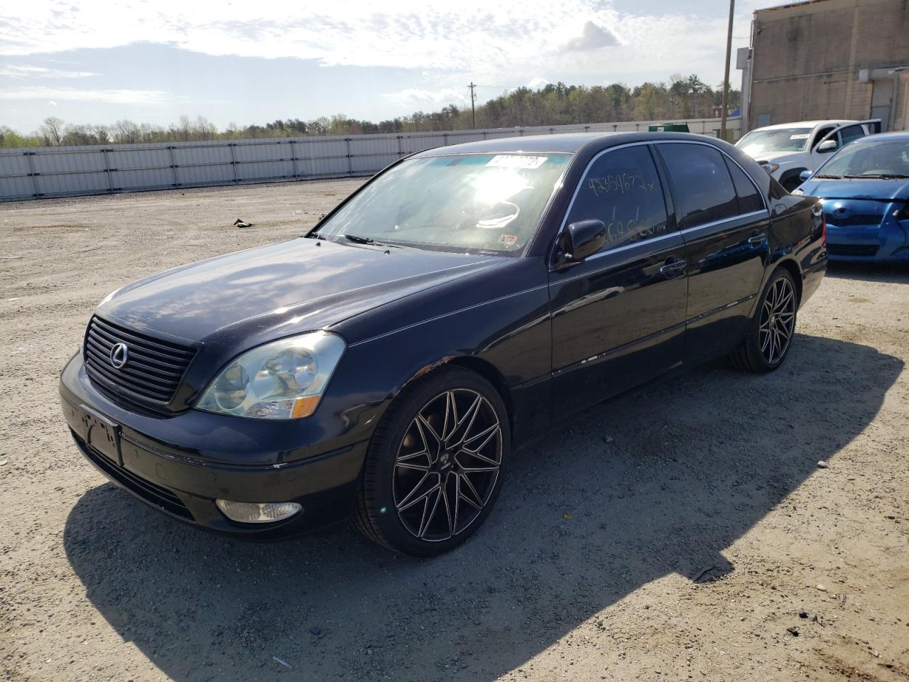 Photo 2 from auction – 2001 LEXUS LS 430 with VIN JTHBN30F410002351