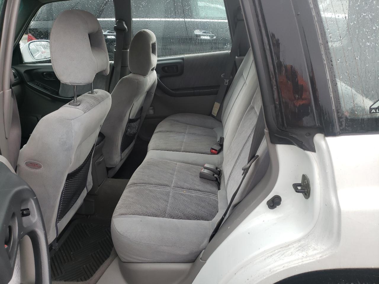 Photo 6 from auction – 2001 SUBARU FORESTER S with VIN JF1SF65681H746910