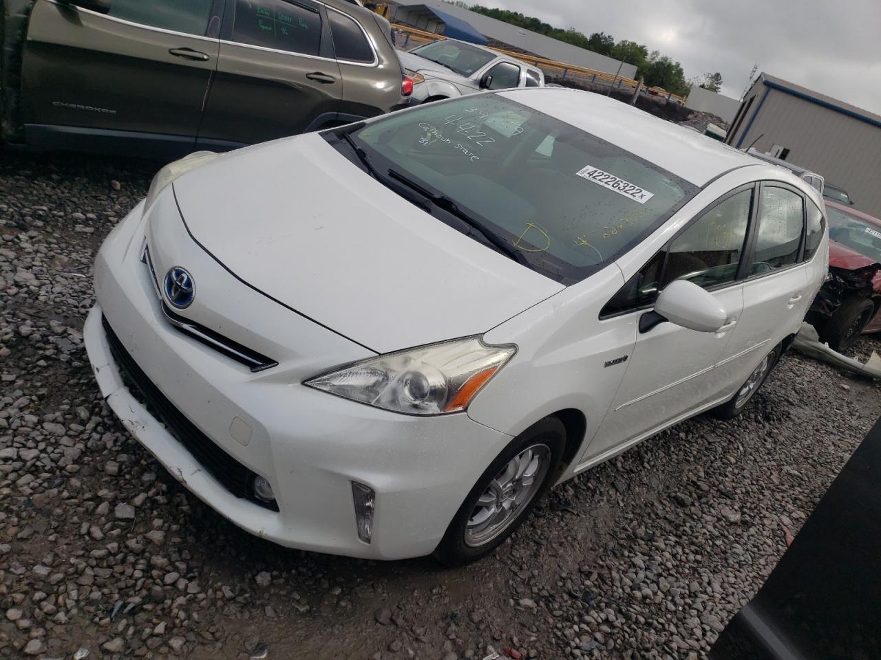Photo 2 from auction – 2013 TOYOTA PRIUS V with VIN JTDZN3EU5D3287491