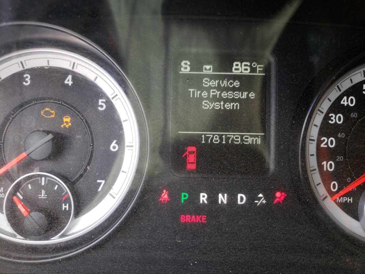 Photo 8 from auction – 2014 RAM 1500 SLT with VIN 1C6RR6GT1ES268901