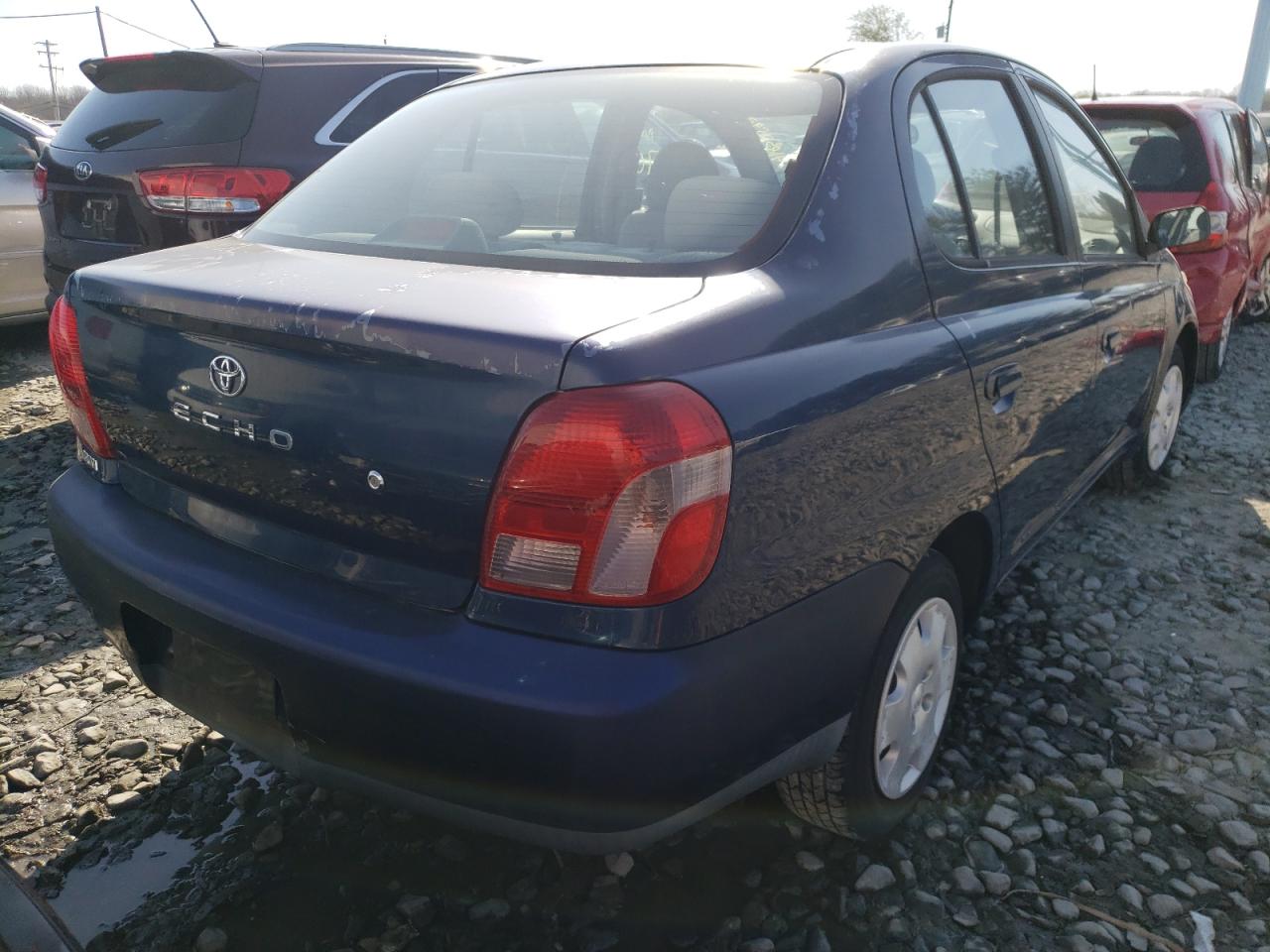 Photo 4 from auction – 2002 TOYOTA ECHO with VIN JTDBT123125030076