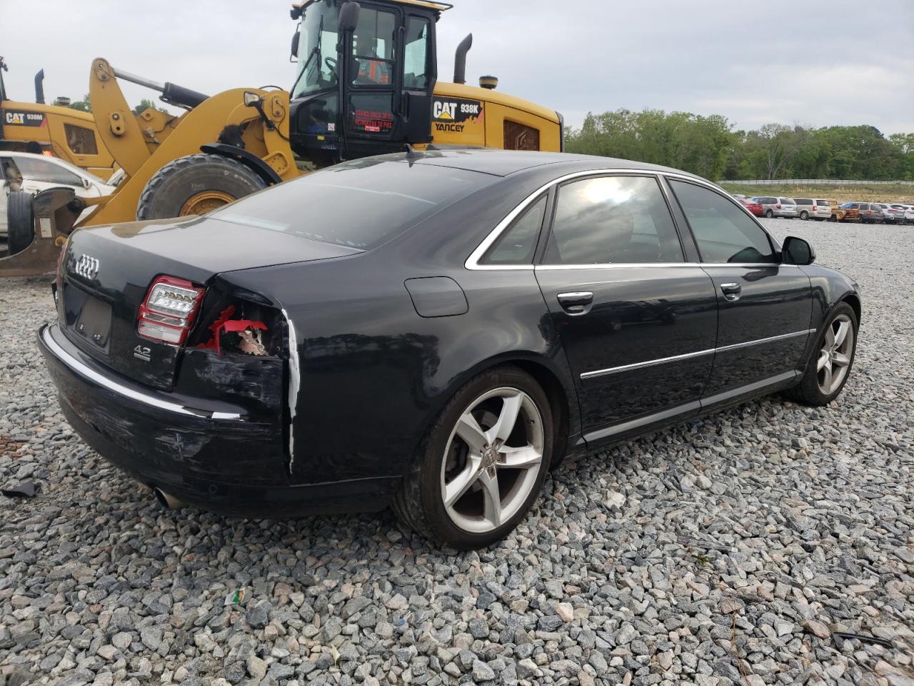 Photo 4 from auction – 2010 AUDI A8 L QUATT with VIN WAUSVAFA3AN002939