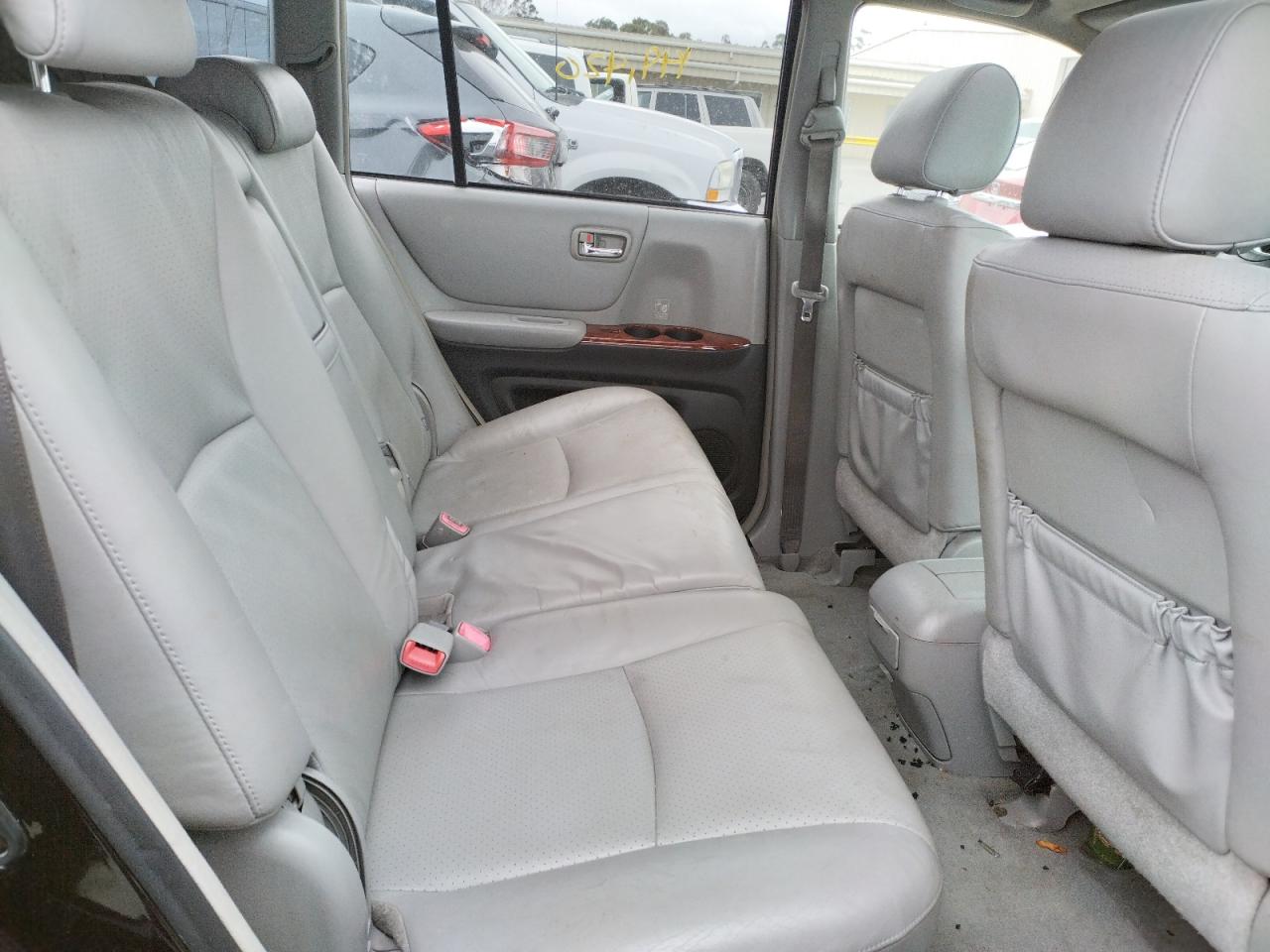 Photo 6 from auction – 2004 TOYOTA HIGHLANDER with VIN JTEEP21A240015508