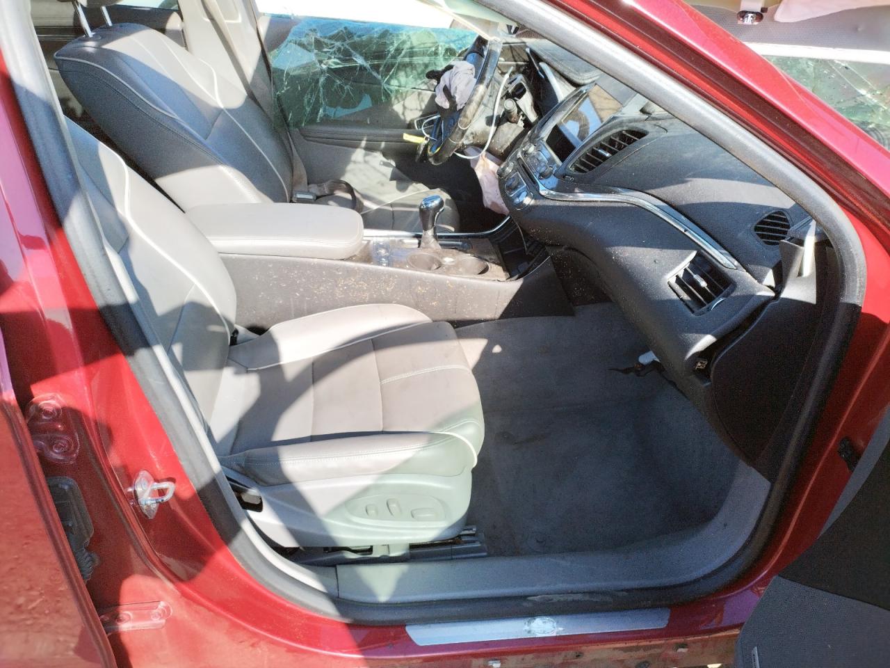 Photo 5 from auction – 2014 CHEVROLET IMPALA LTZ with VIN 1G1155S30EU149382