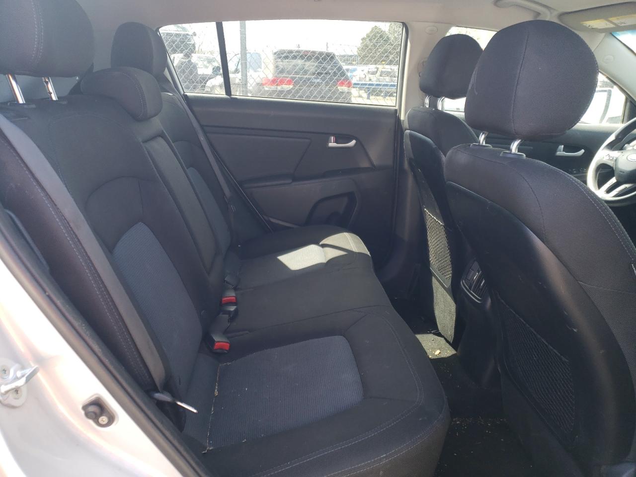 Photo 6 from auction – 2014 KIA SPORTAGE L with VIN KNDPBCAC0E7649556